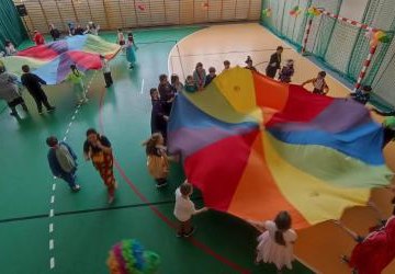 🎉 DYSKOTEKA KARNAWAŁOWA 🎉